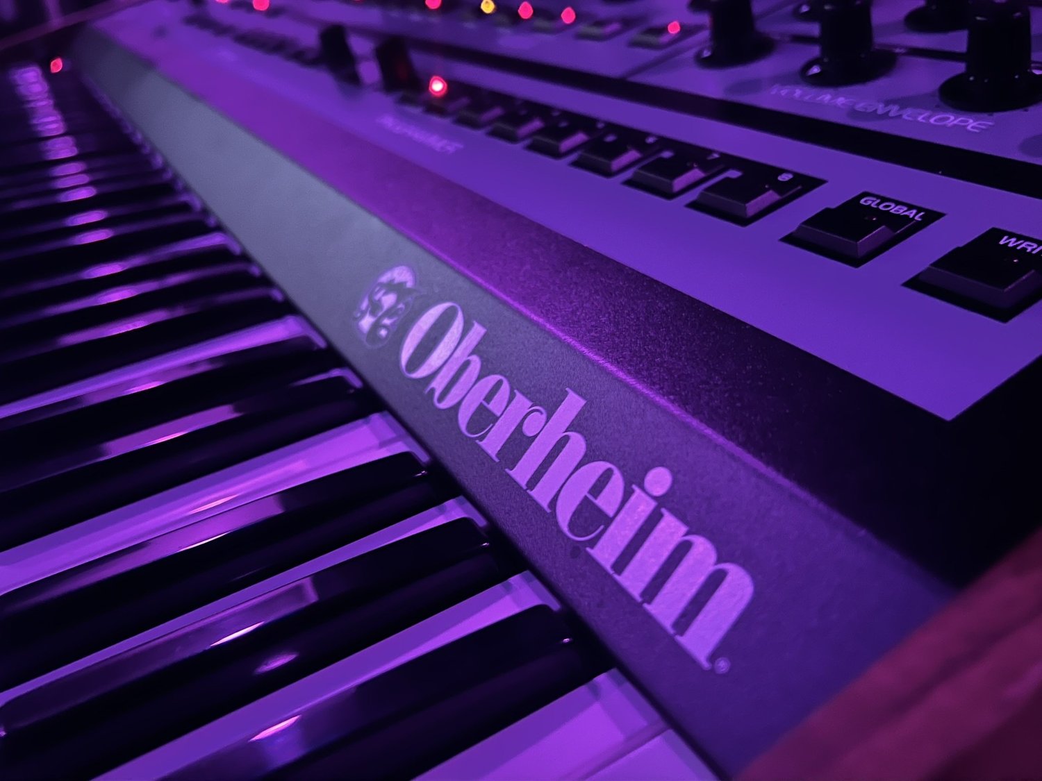 Studio synthesizer detail